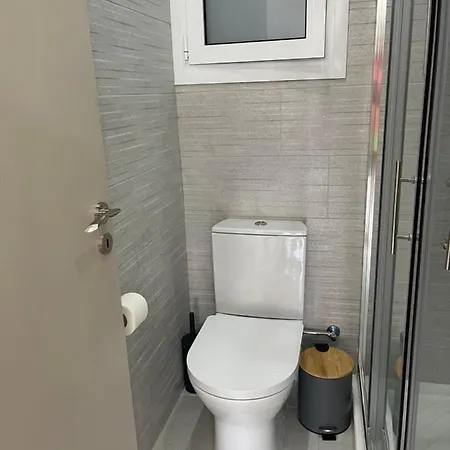 Lovely 2-bedroom Apartment, Newly Renovated Appartement Paphos