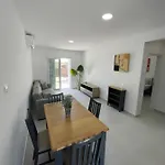 Lovely 2-bedroom Apartment, Newly Renovated Apartment Paphos