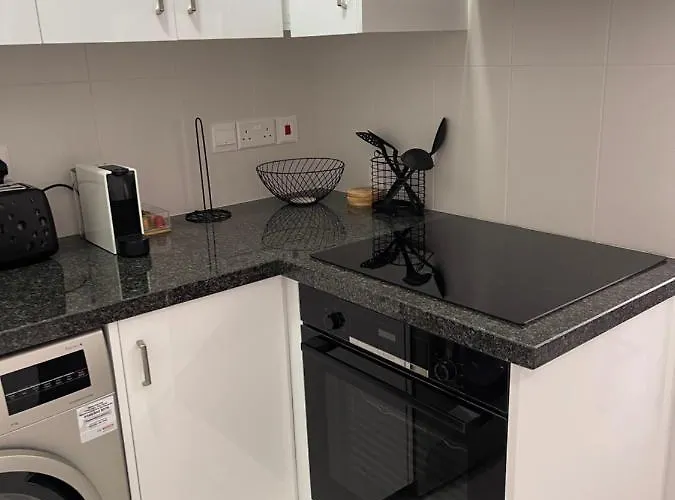 Lovely 2-bedroom Apartment, Newly Renovated * Pafos