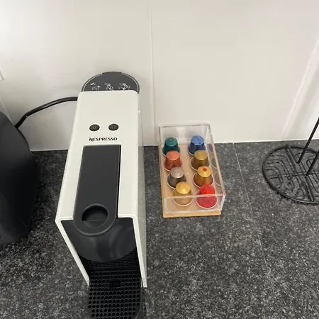 شقة Lovely 2-bedroom Apartment, Newly Renovated بافوس